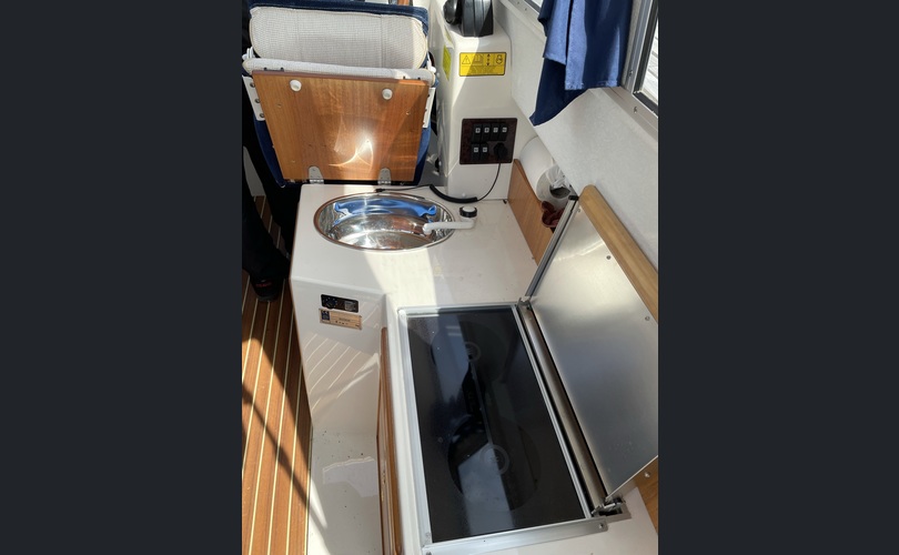 Bella 703 Yanmar 3 JH 5 E-kuva-3